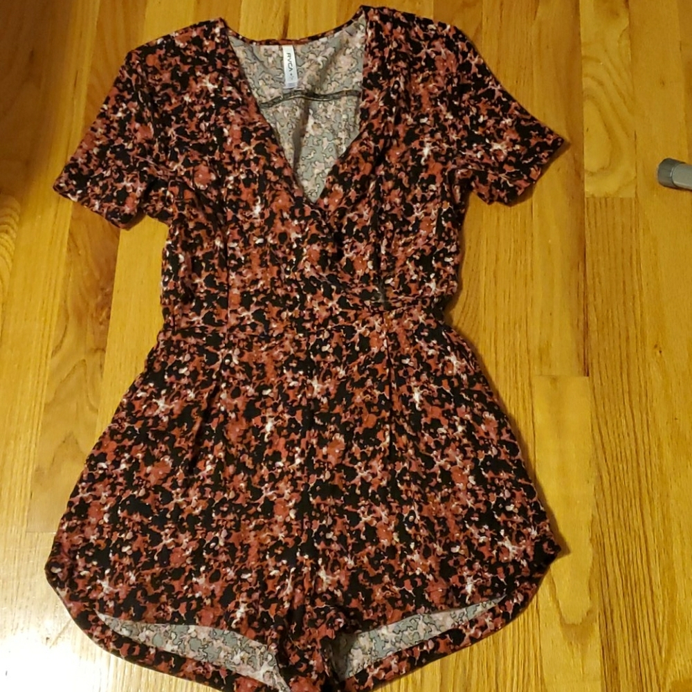 RVCA romper
